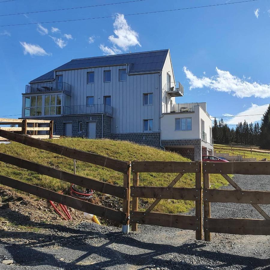 Apartmany Stran Potucky Bagian luar foto